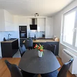 Apartamento With Parking Space - 23525 Zadar